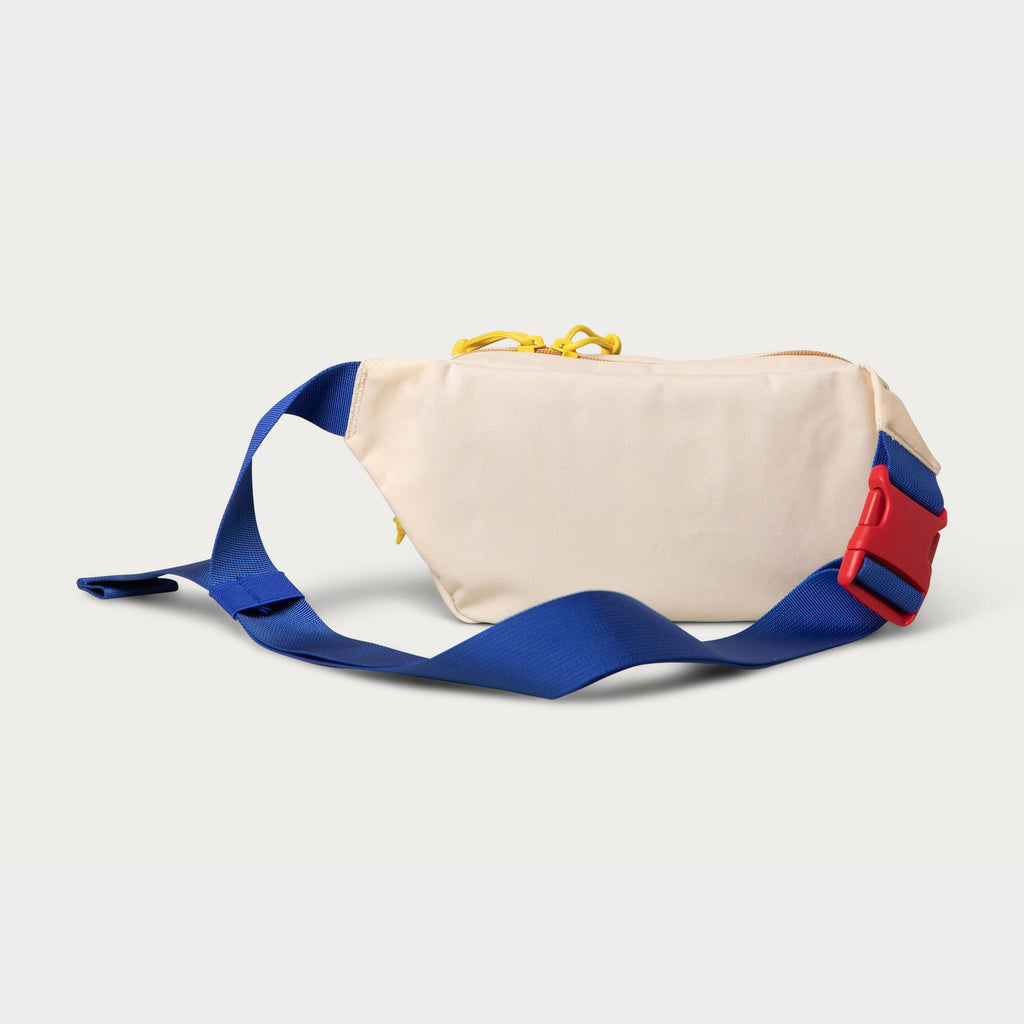 Moment Long Weekend Monterey Sling in Creme Multi